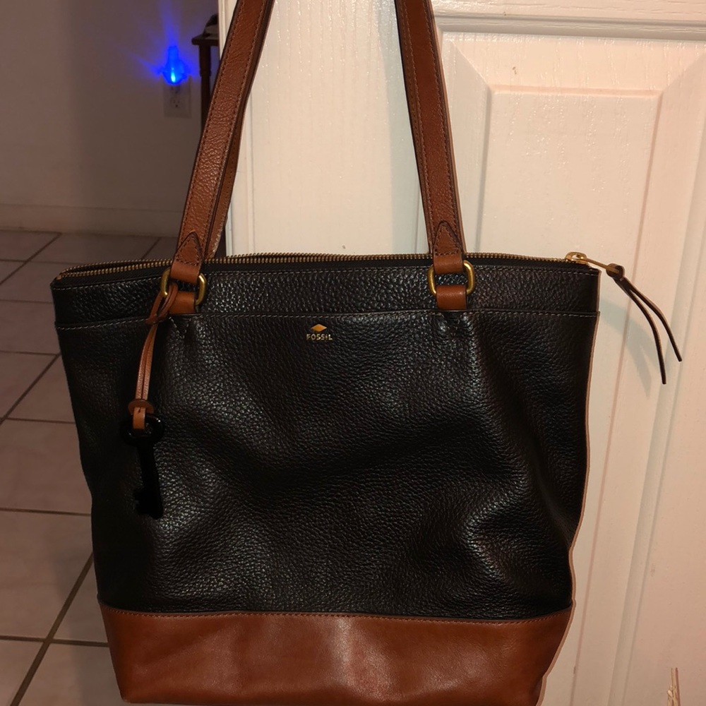 Fossil bag
